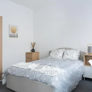  Pensión Roomies Centre Gare